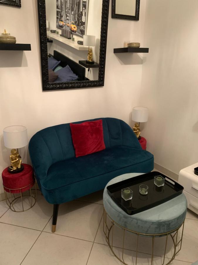 Chambre Dans Guest House Borrigo Menton Bagian luar foto